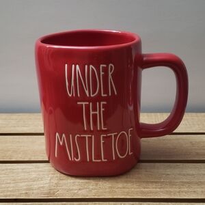 Rae Dunn Mistletoe mug